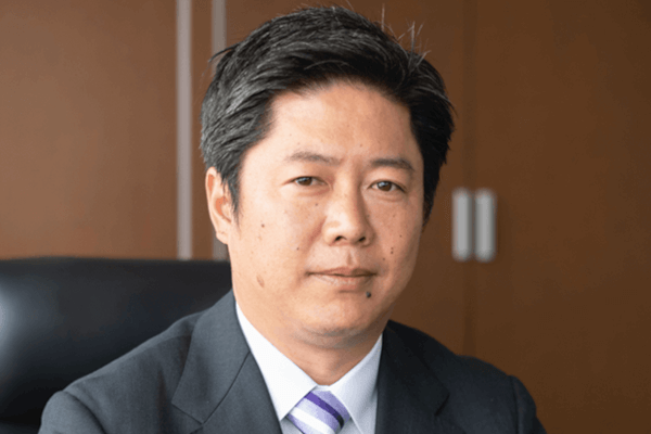 ヒトトヒトホールディングスのトップメッセージ